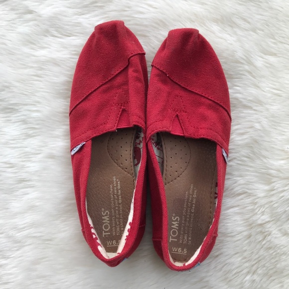 Toms Red Slip-Ons 6.5 - Picture 1 of 5